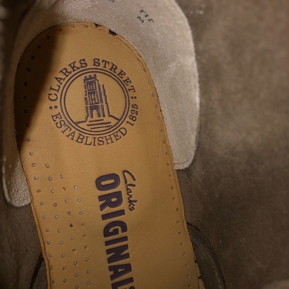 CLARKS Originals DESERT boots grey gummy sole - Picture 6 of 8